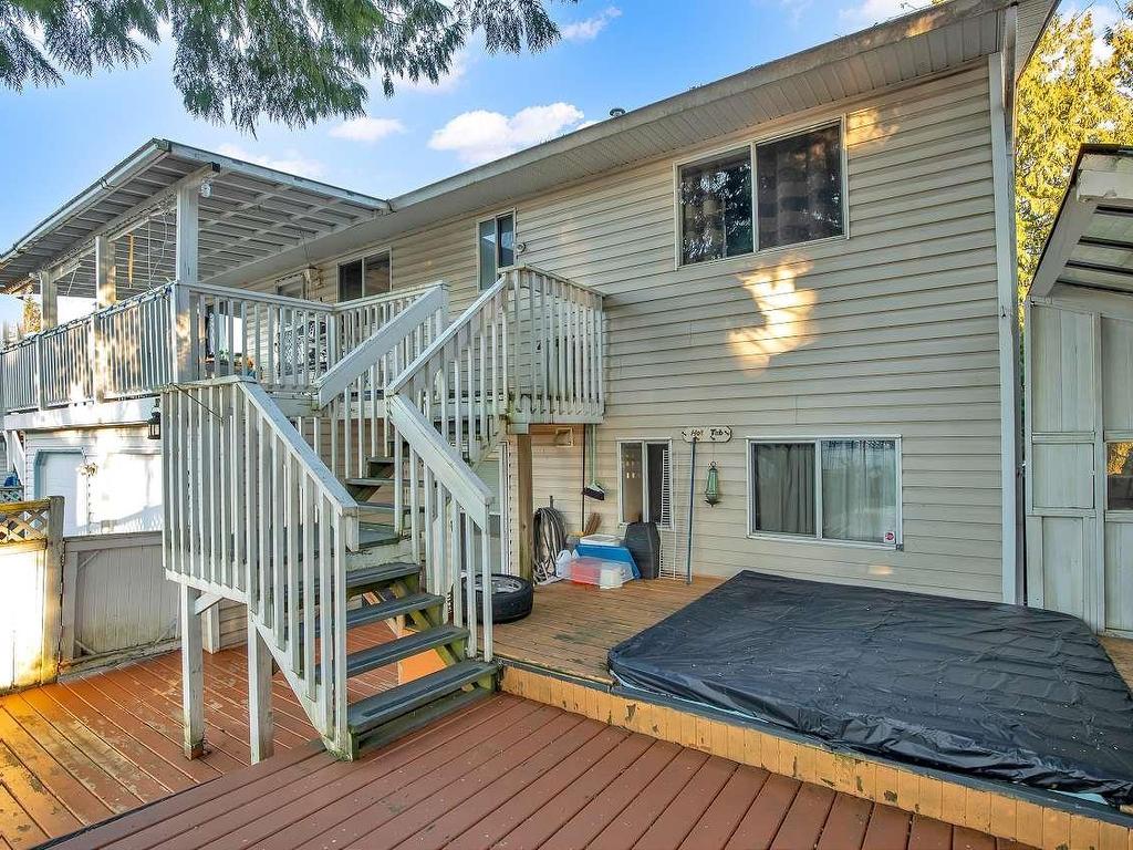 









8825


160

Street,
Surrey,




BC
V4N 2X8

