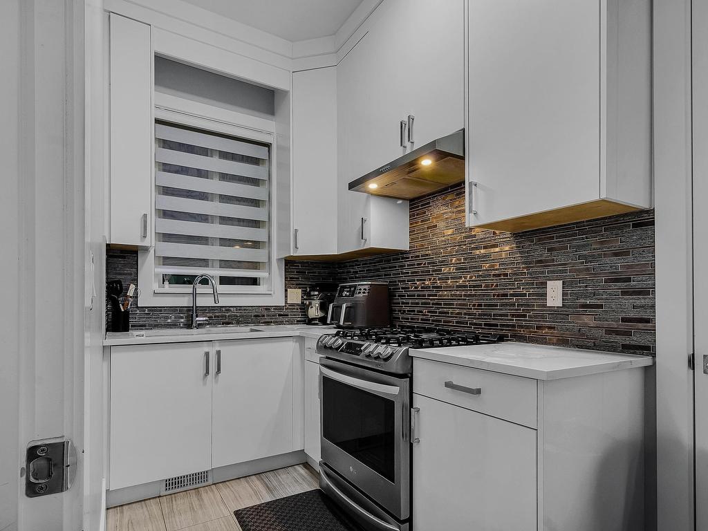 









33945


Tooley

Place,
Mission,




BC
V2V 0G5

