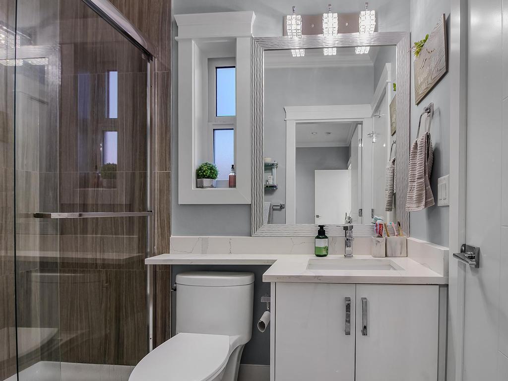 









33945


Tooley

Place,
Mission,




BC
V2V 0G5

