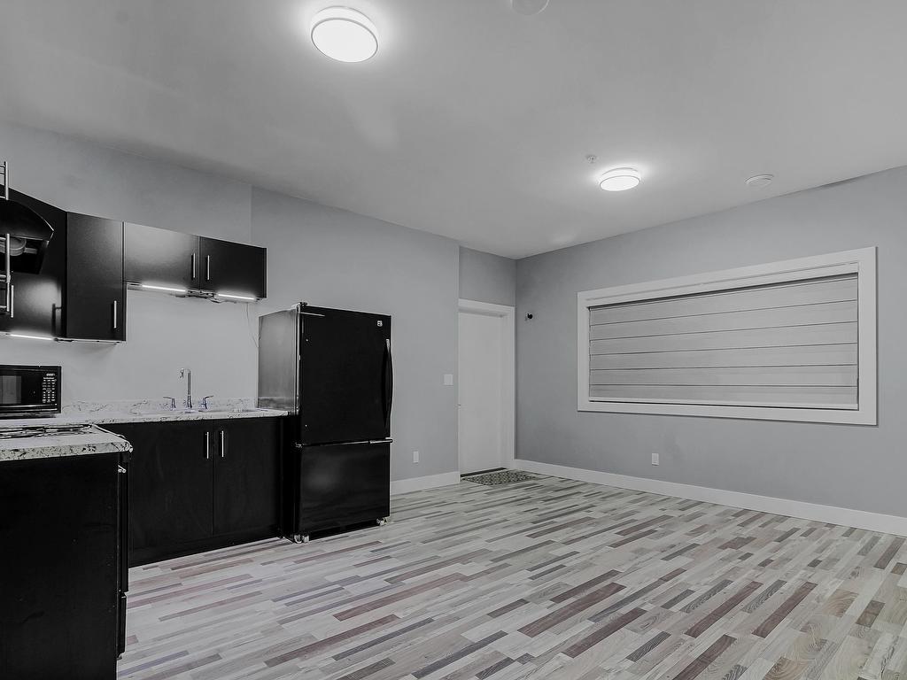 









33945


Tooley

Place,
Mission,




BC
V2V 0G5

