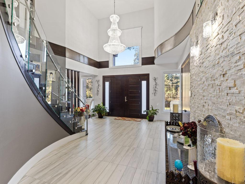 









2504


140

Street,
Surrey,




BC
V4P 2C6

