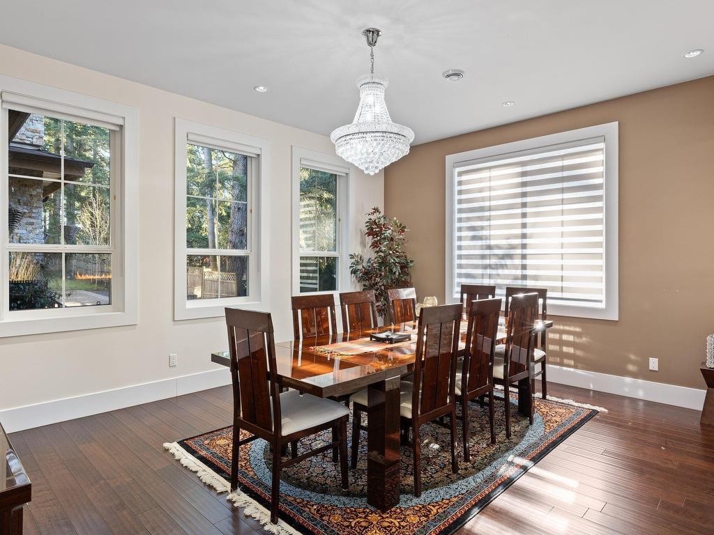









2504


140

Street,
Surrey,




BC
V4P 2C6

