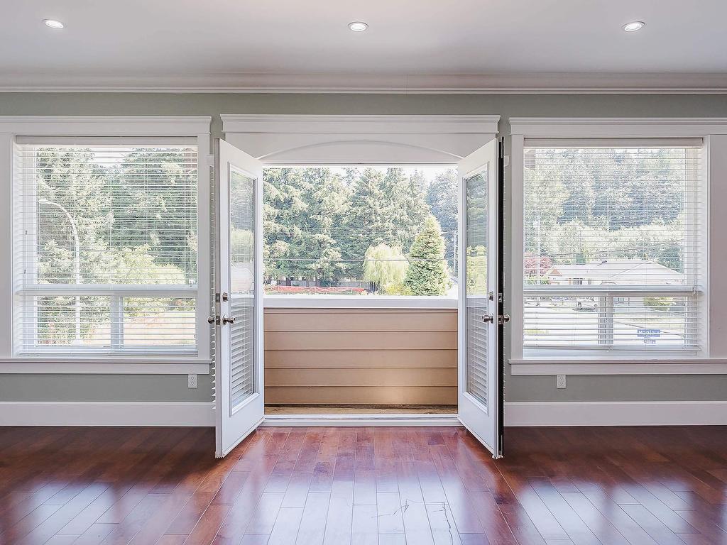 









2807


Maple

Street,
Abbotsford,




BC
V2S 3Y9

