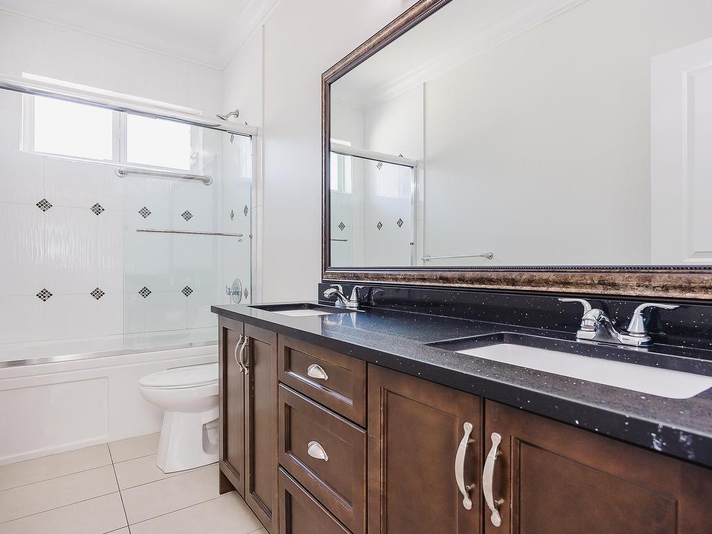 









2807


Maple

Street,
Abbotsford,




BC
V2S 3Y9

