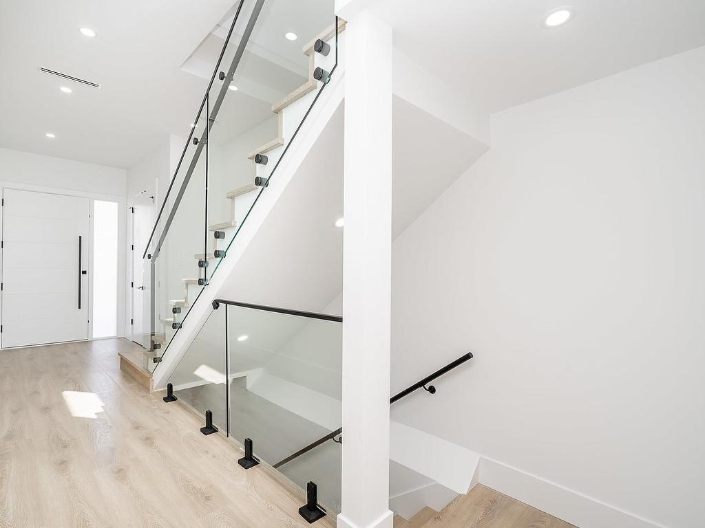 









7515


205

Street,
Langley,




BC
V2Y 1V5

