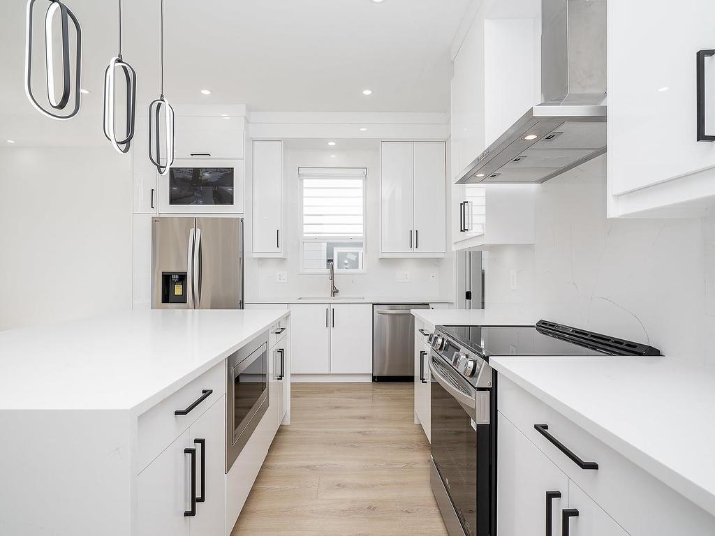 









7515


205

Street,
Langley,




BC
V2Y 1V5

