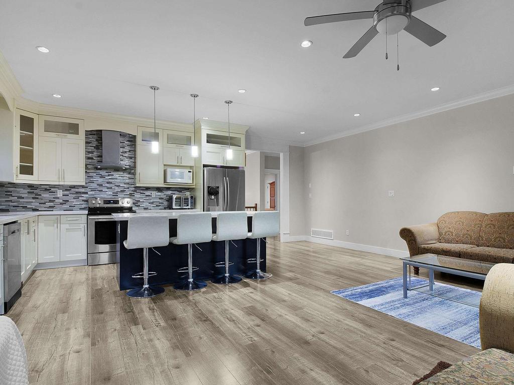 









3176


Engineer

Crescent,
Abbotsford,




BC
V4X 0A7

