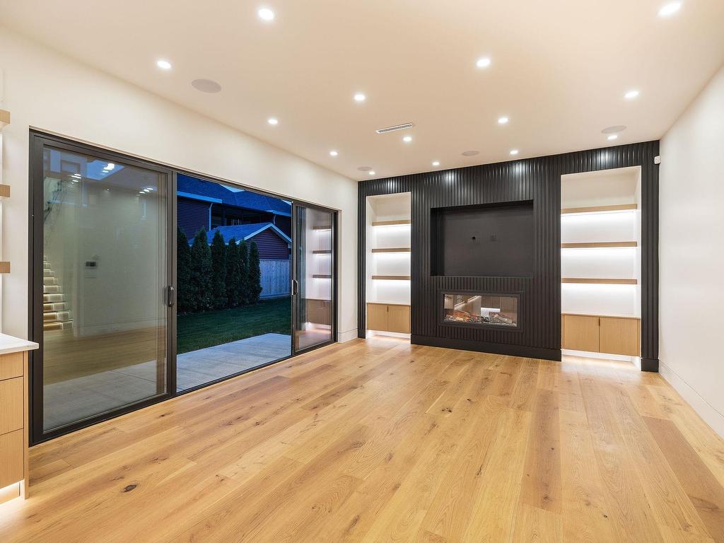 









8689


Tunis

Place,
Surrey,




BC
V3S 4Y6

