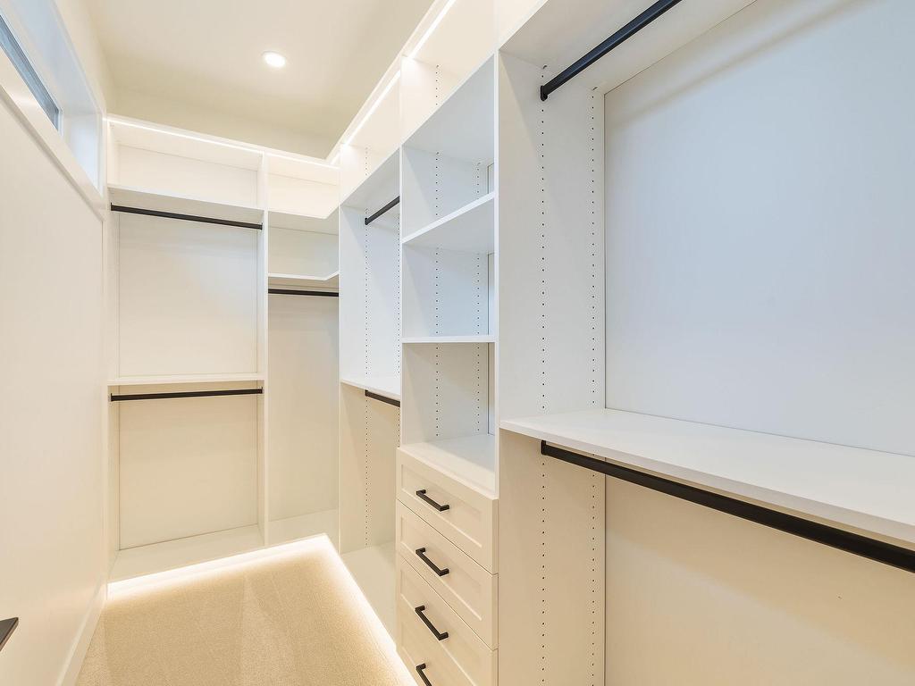 









8689


Tunis

Place,
Surrey,




BC
V3S 4Y6

