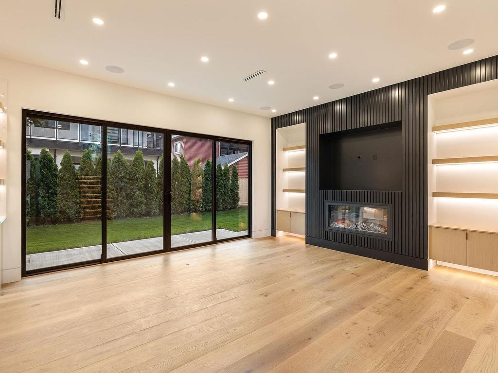 









8689


Tunis

Place,
Surrey,




BC
V3S 4Y6

