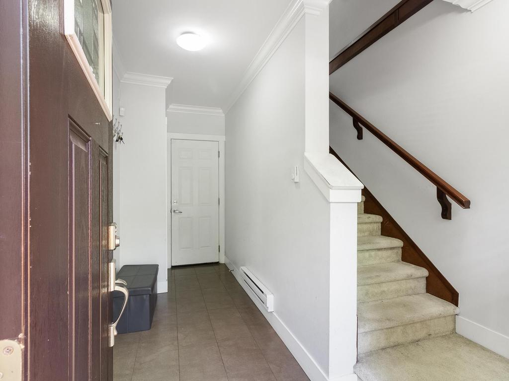 









14285


64

Avenue, 10,
Surrey,




BC
V3W 1Z2

