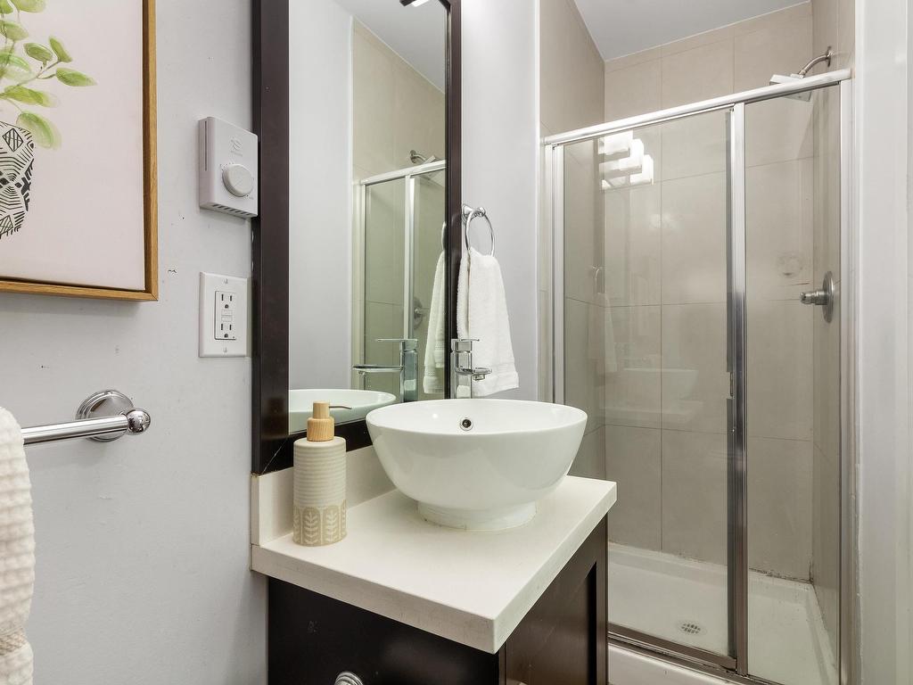 









14285


64

Avenue, 10,
Surrey,




BC
V3W 1Z2

