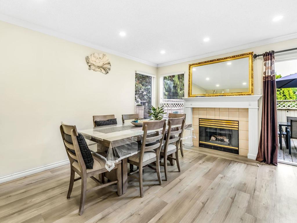 









6478


121

Street, 17,
Surrey,




BC
V3W 0Y5

