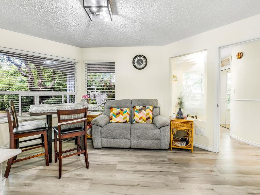 









6478


121

Street, 17,
Surrey,




BC
V3W 0Y5

