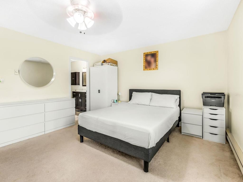 









6478


121

Street, 17,
Surrey,




BC
V3W 0Y5

