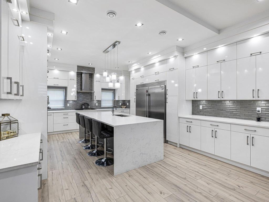 









10805


141

Avenue,
Surrey,




BC
V3R 3J5

