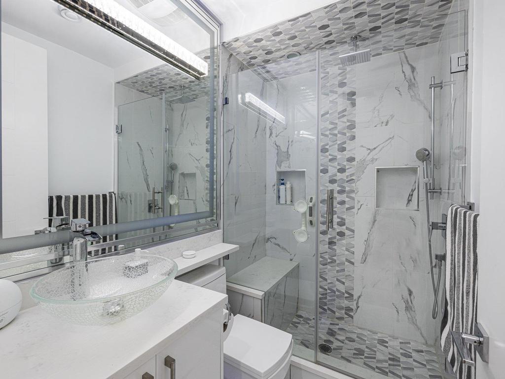 









10805


141

Avenue,
Surrey,




BC
V3R 3J5

