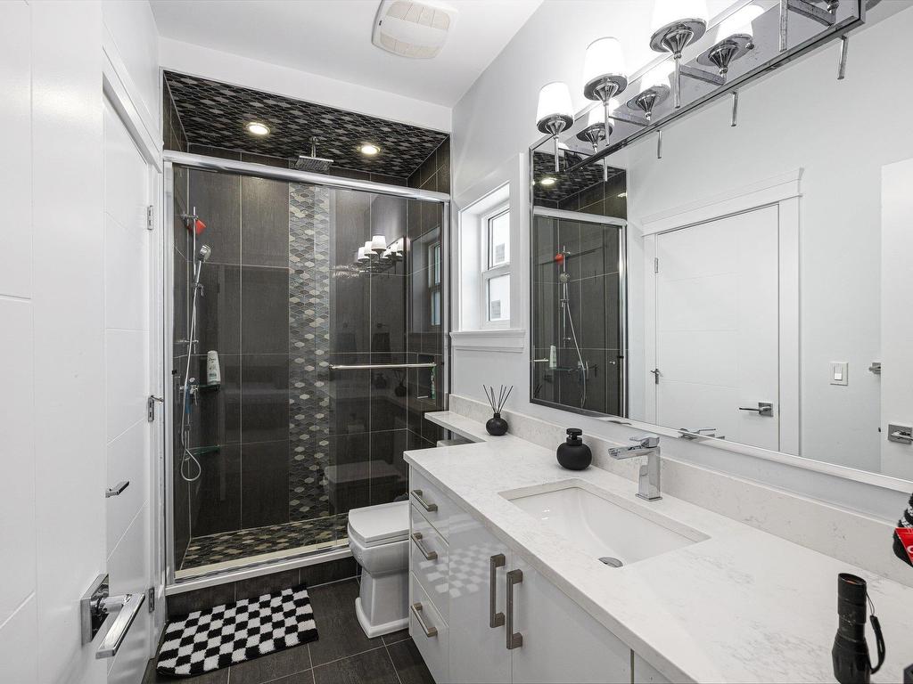









10805


141

Avenue,
Surrey,




BC
V3R 3J5

