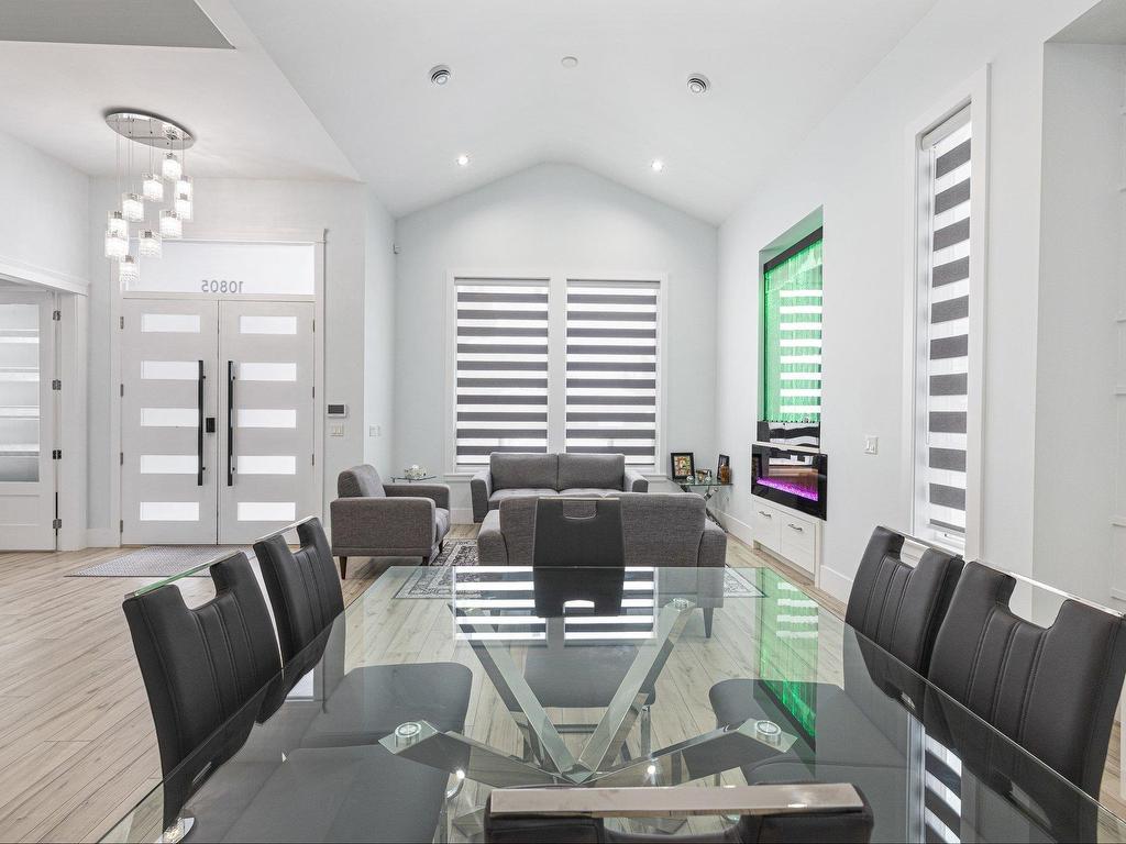 









10805


141

Avenue,
Surrey,




BC
V3R 3J5

