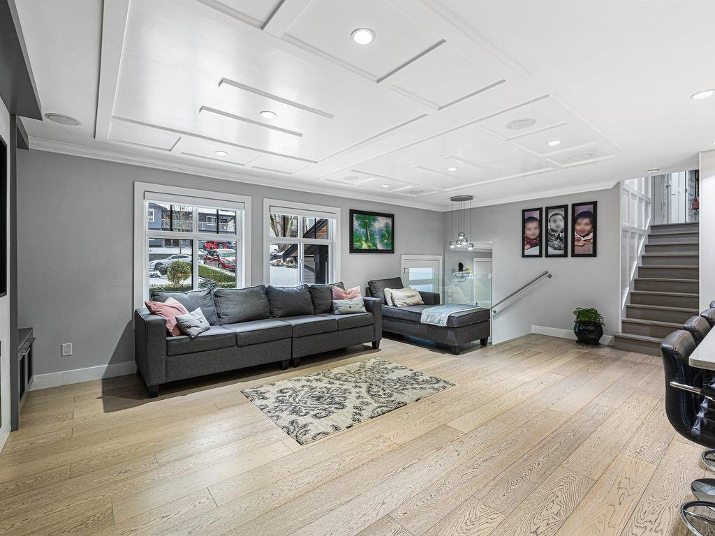 












7863 SUNCREST DRIVE

,
Surrey,




BC
V3W 6A8

