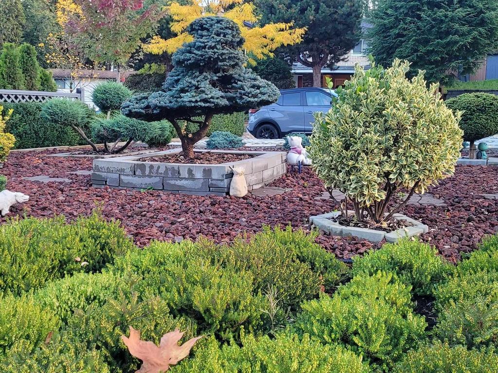 












7863 SUNCREST DRIVE

,
Surrey,




BC
V3W 6A8

