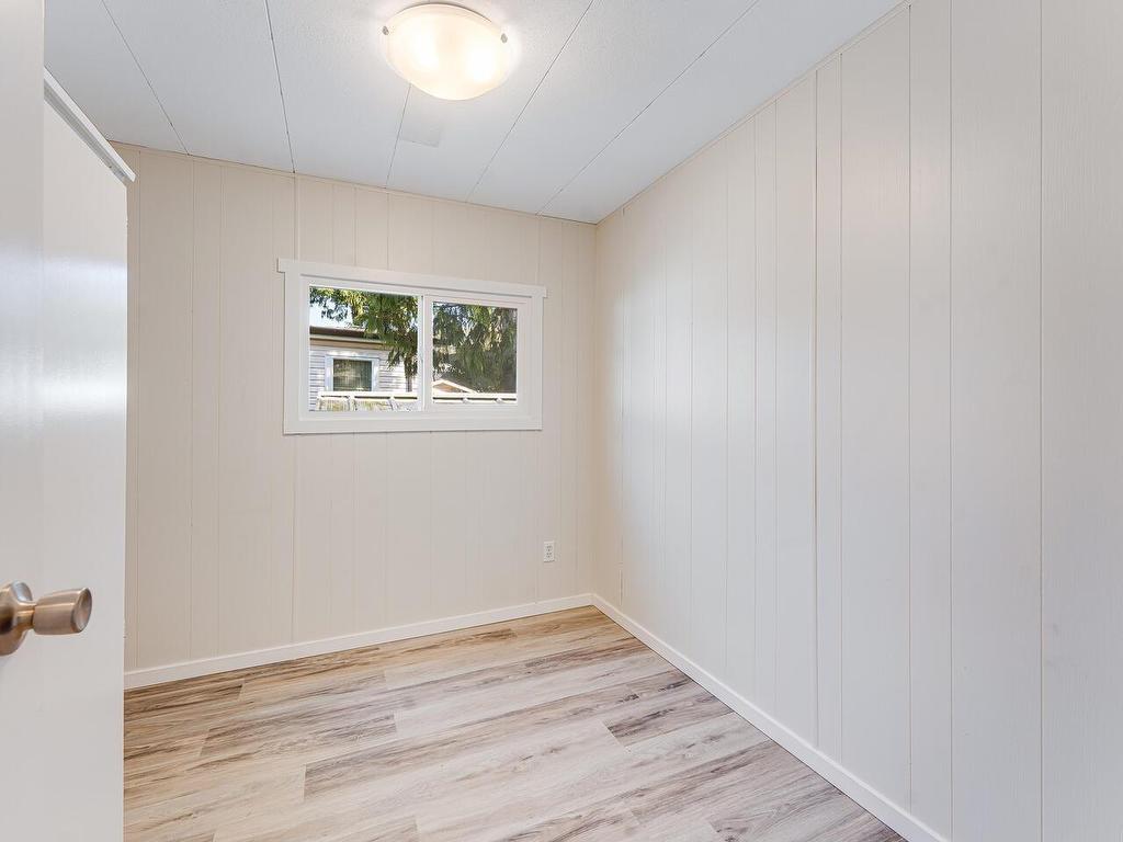 









1840


160

Street, 125,
Surrey,




BC
V4A 4X4

