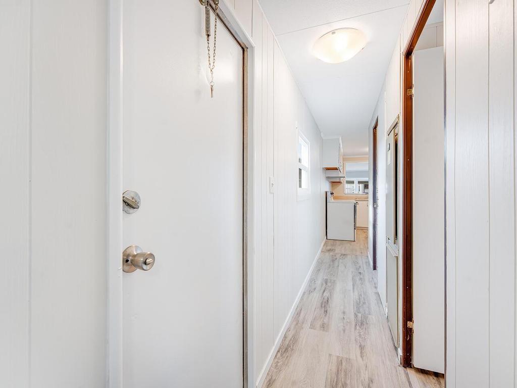 









1840


160

Street, 125,
Surrey,




BC
V4A 4X4

