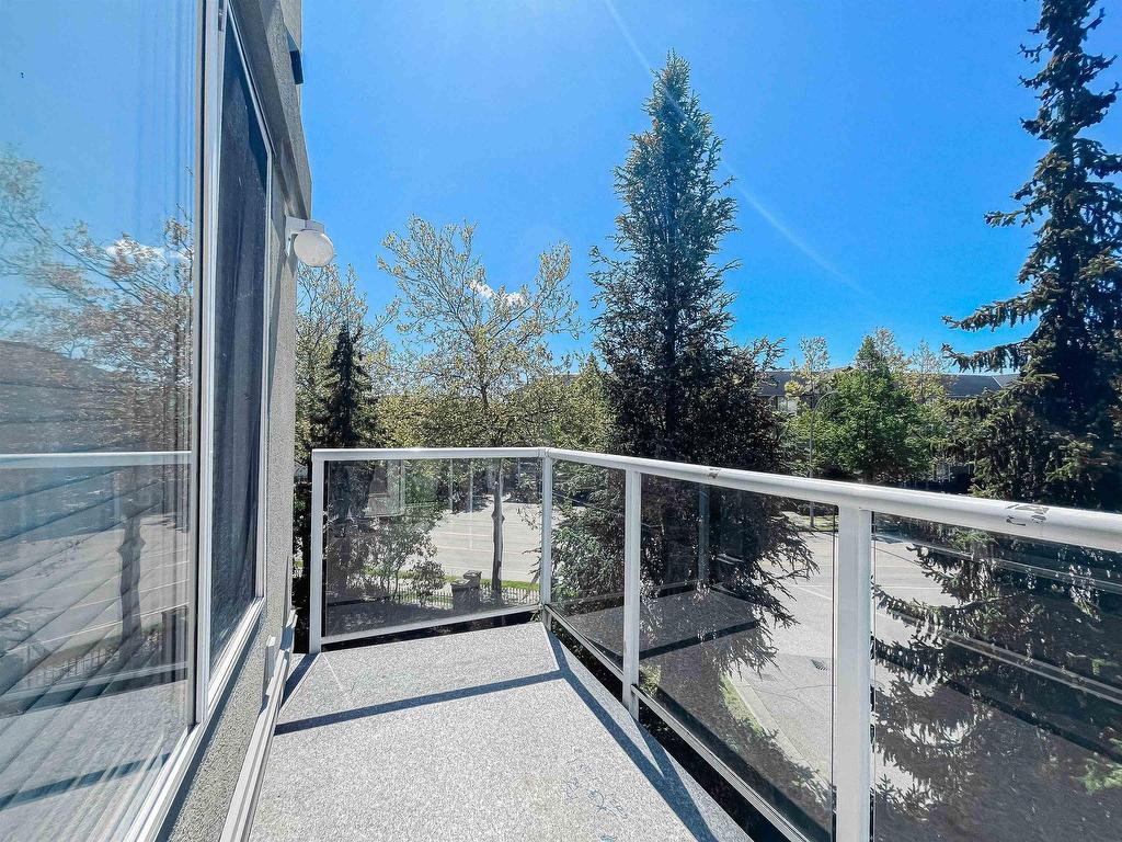 









12125


75a

Avenue, 313,
Surrey,




BC
V3W 1B9

