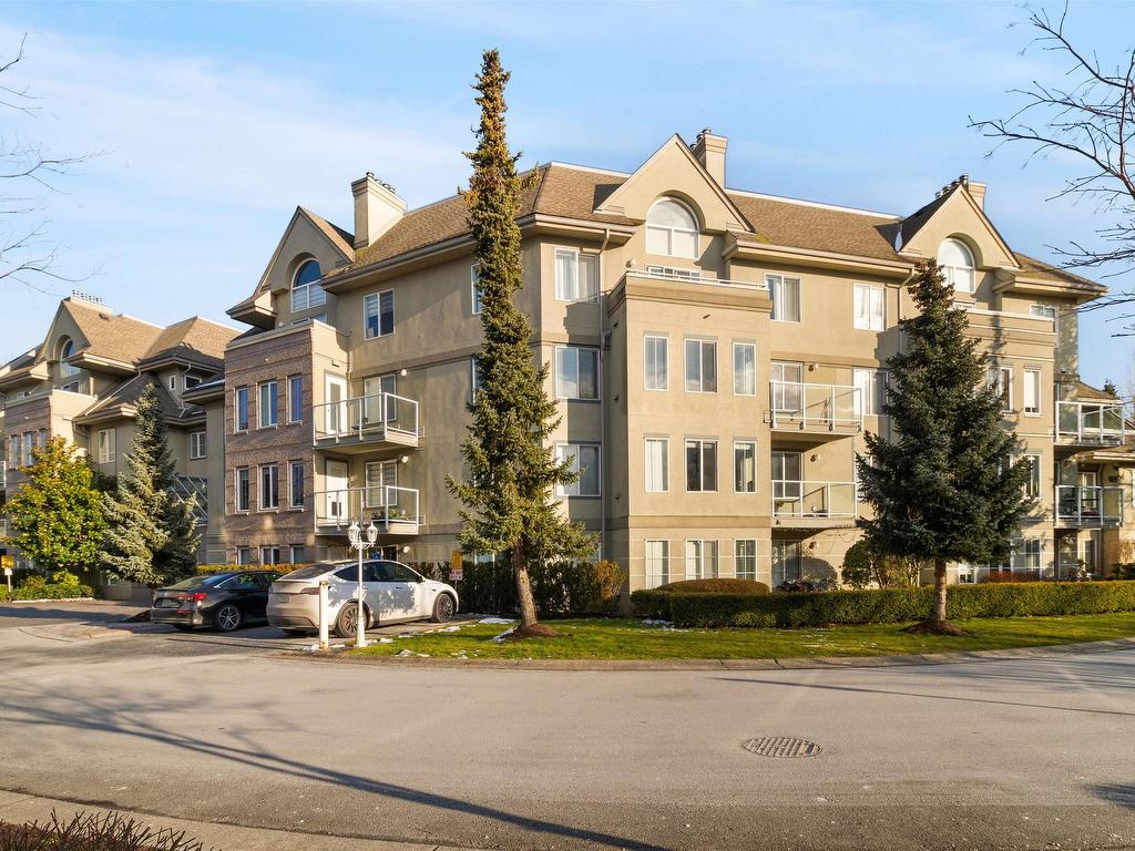 









12125


75a

Avenue, 313,
Surrey,




BC
V3W 1B9

