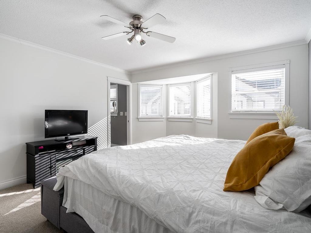 









16155


82

Avenue, 38,
Surrey,




BC
V4N 0P7

