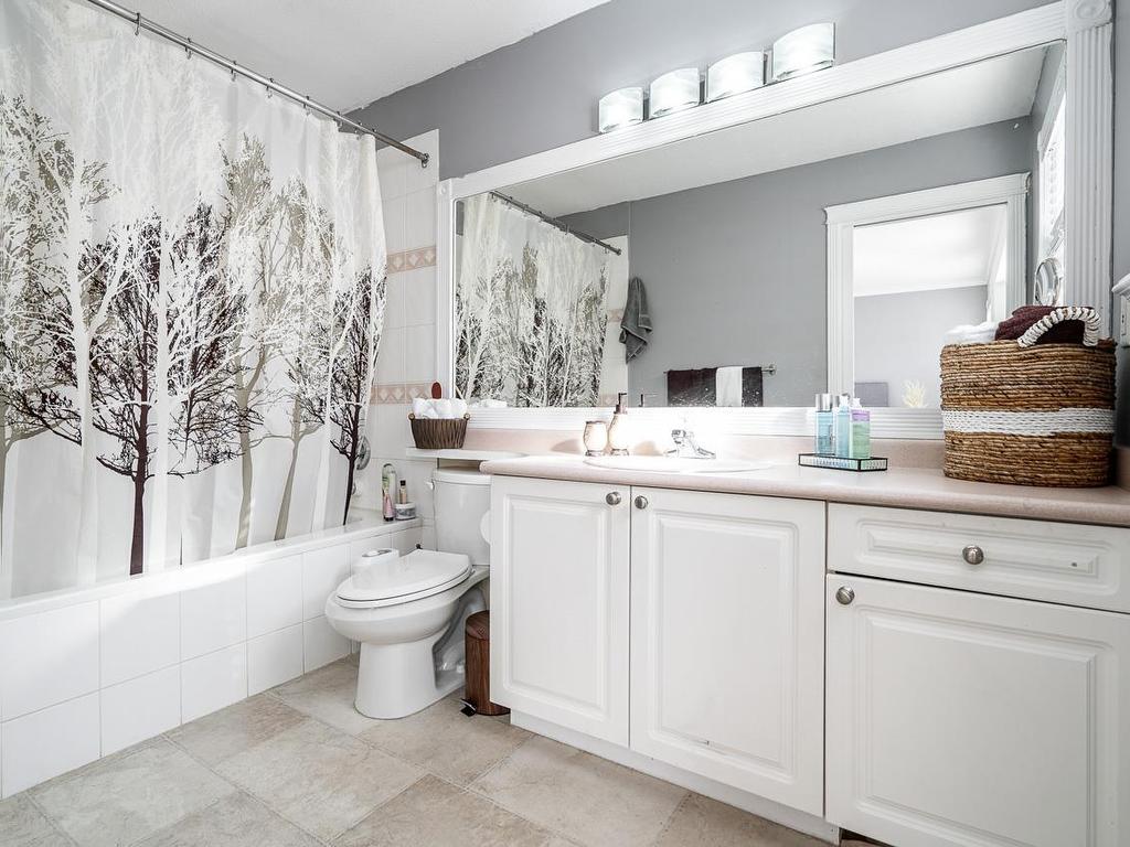 









16155


82

Avenue, 38,
Surrey,




BC
V4N 0P7

