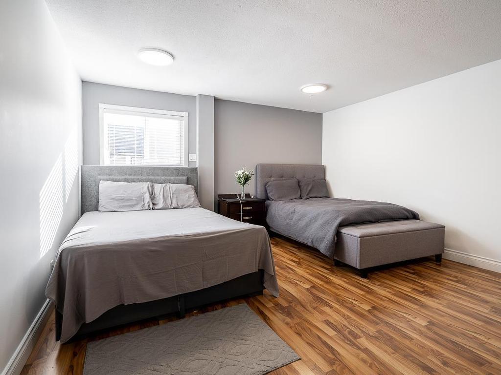 









16155


82

Avenue, 38,
Surrey,




BC
V4N 0P7

