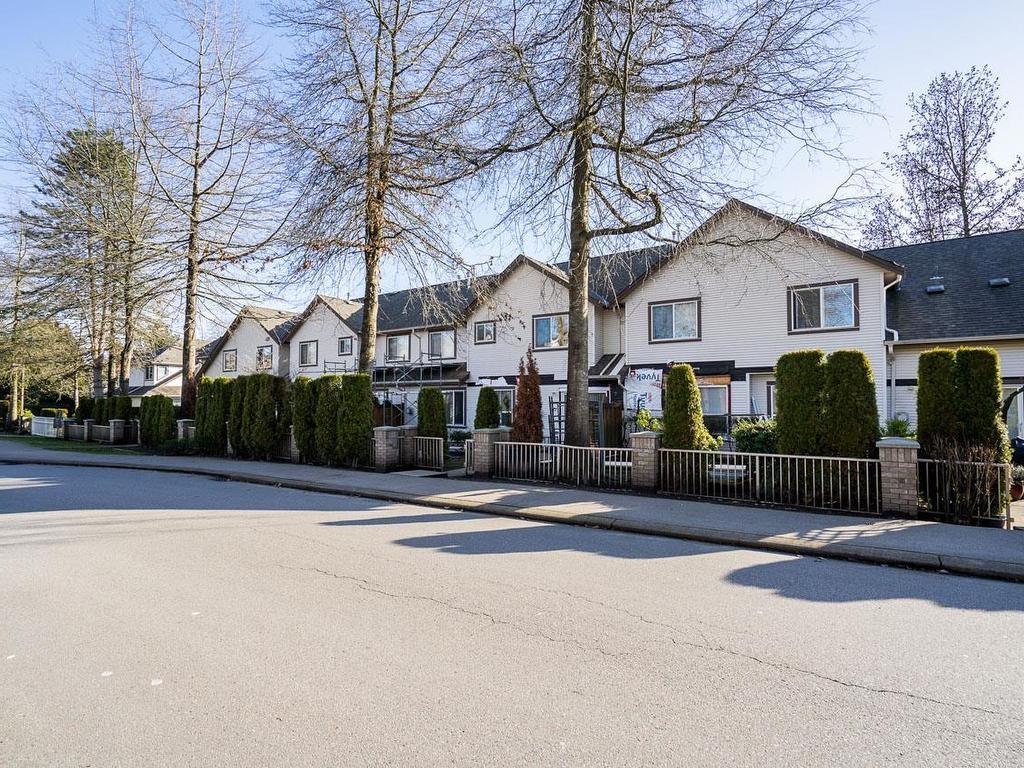 









16155


82

Avenue, 38,
Surrey,




BC
V4N 0P7

