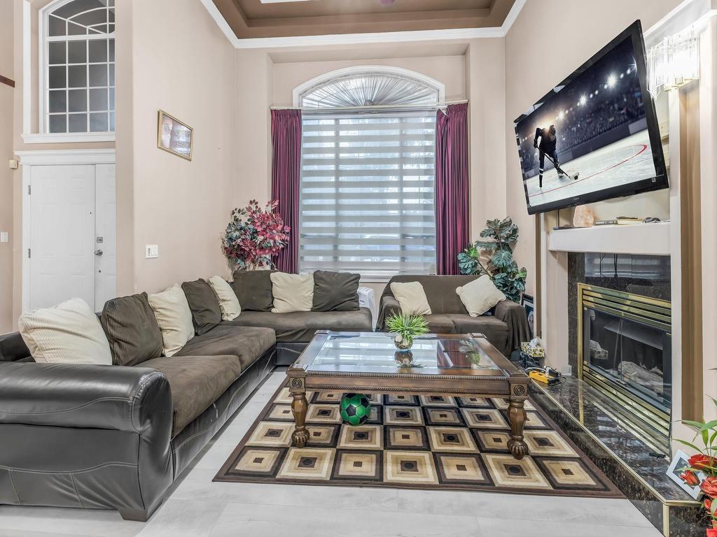 









9534


124

Street,
Surrey,




BC
V3V 4S4

