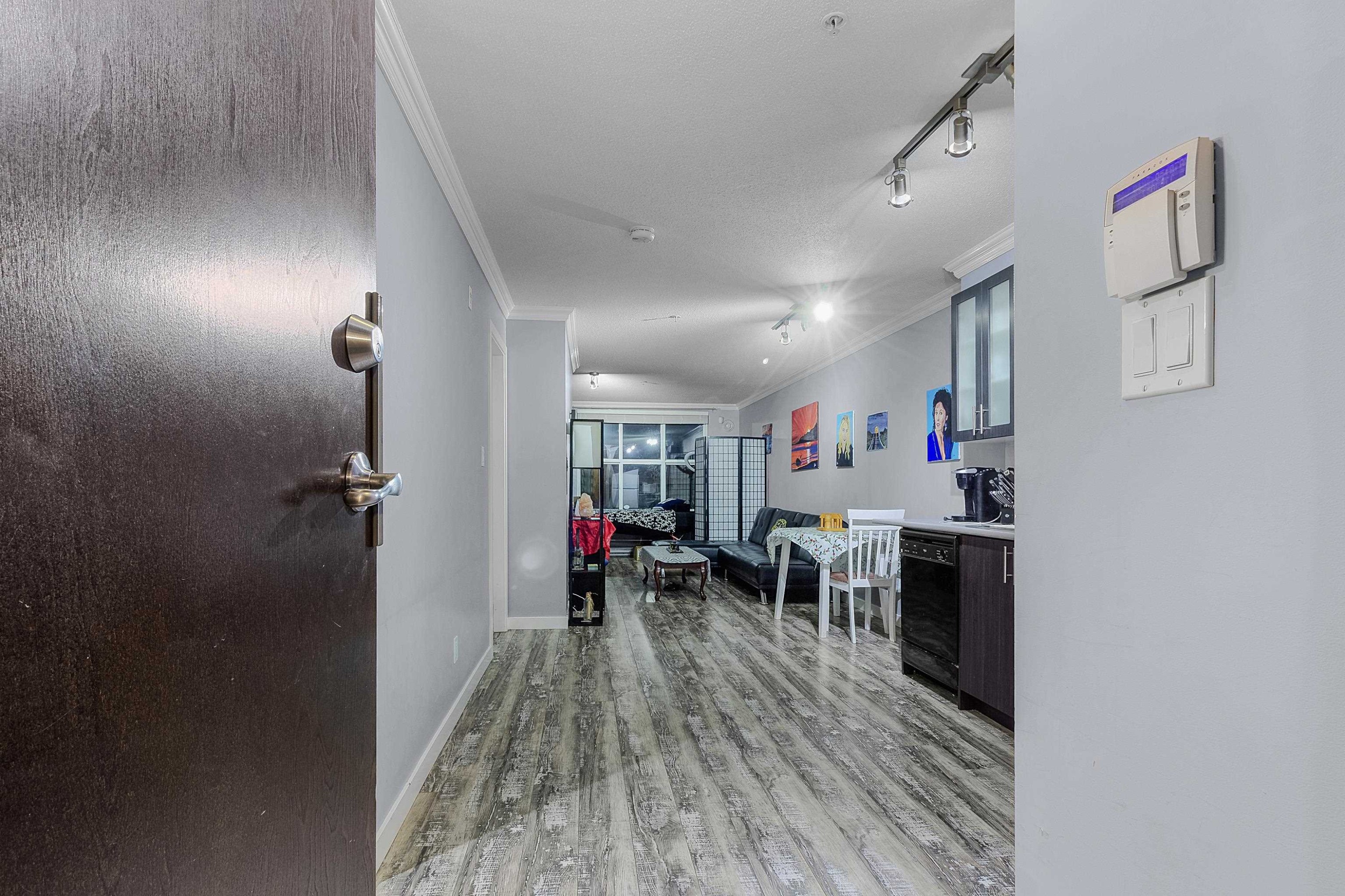 









10707


139

Street, 117,
Surrey,




BC
V3T 0B2

