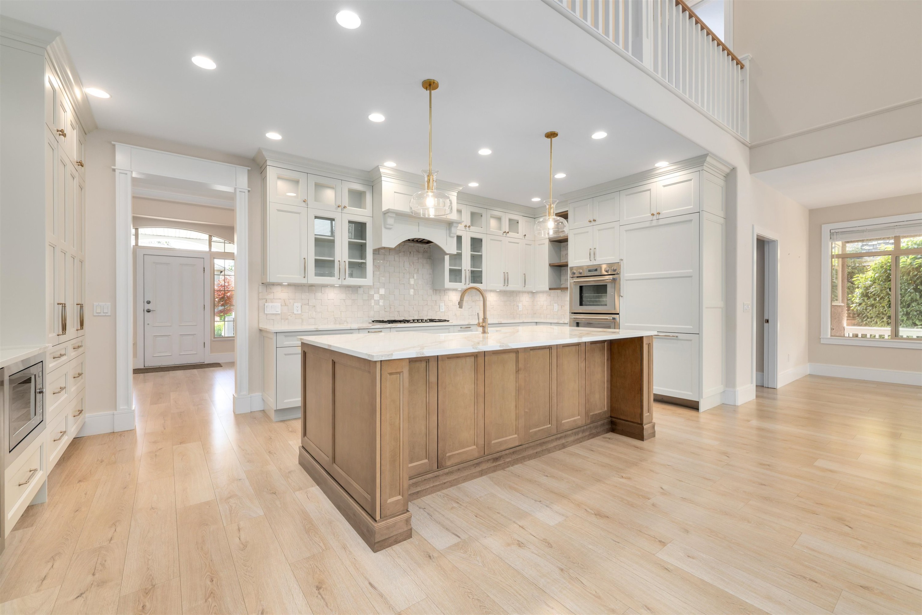 









2323


133

Street,
Surrey,




BC
V4A 9T7

