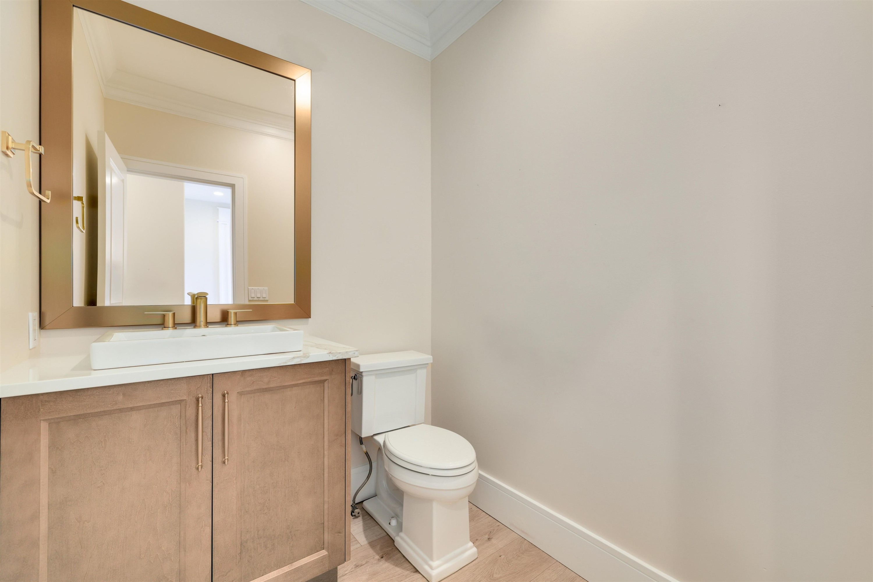 









2323


133

Street,
Surrey,




BC
V4A 9T7

