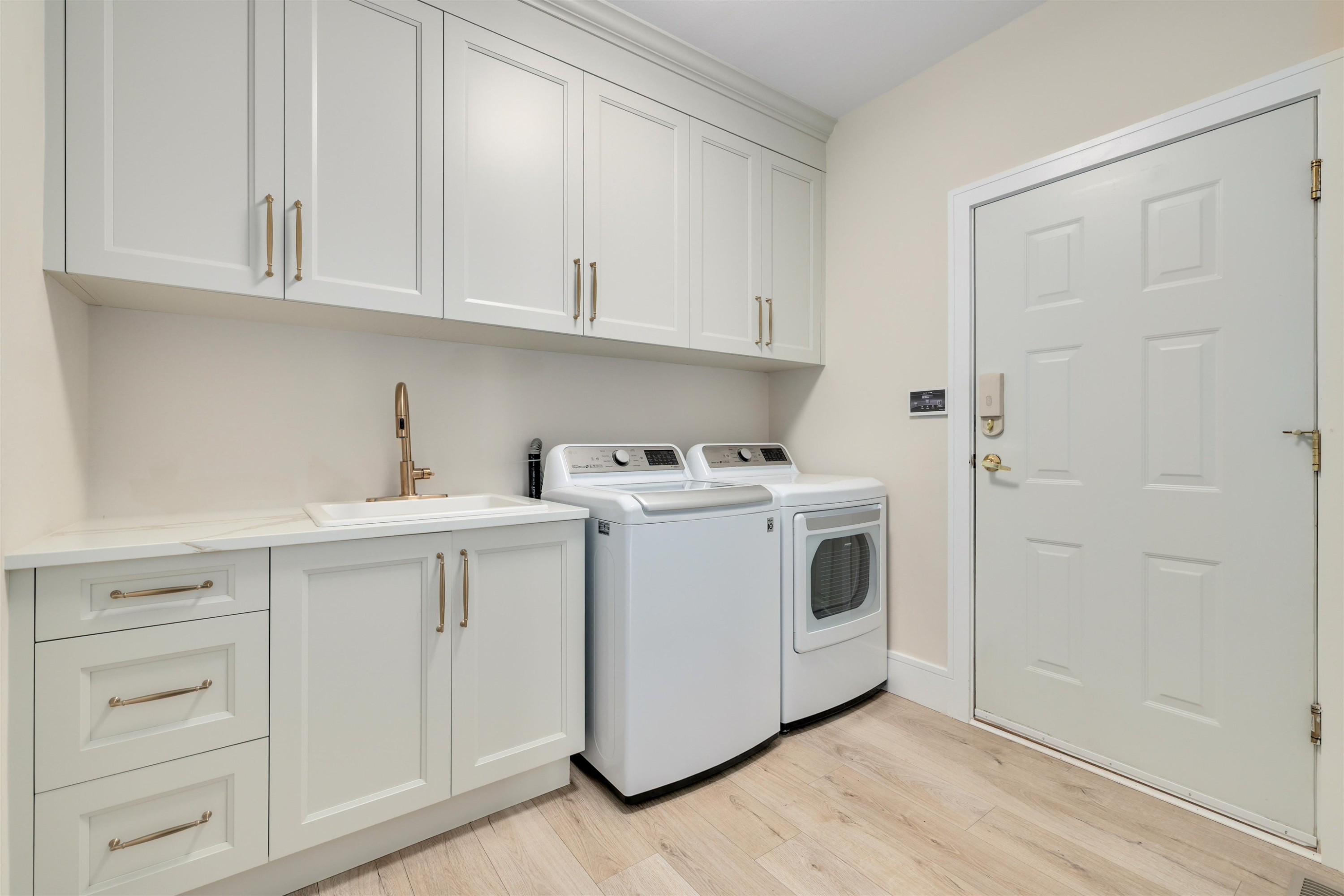 









2323


133

Street,
Surrey,




BC
V4A 9T7


