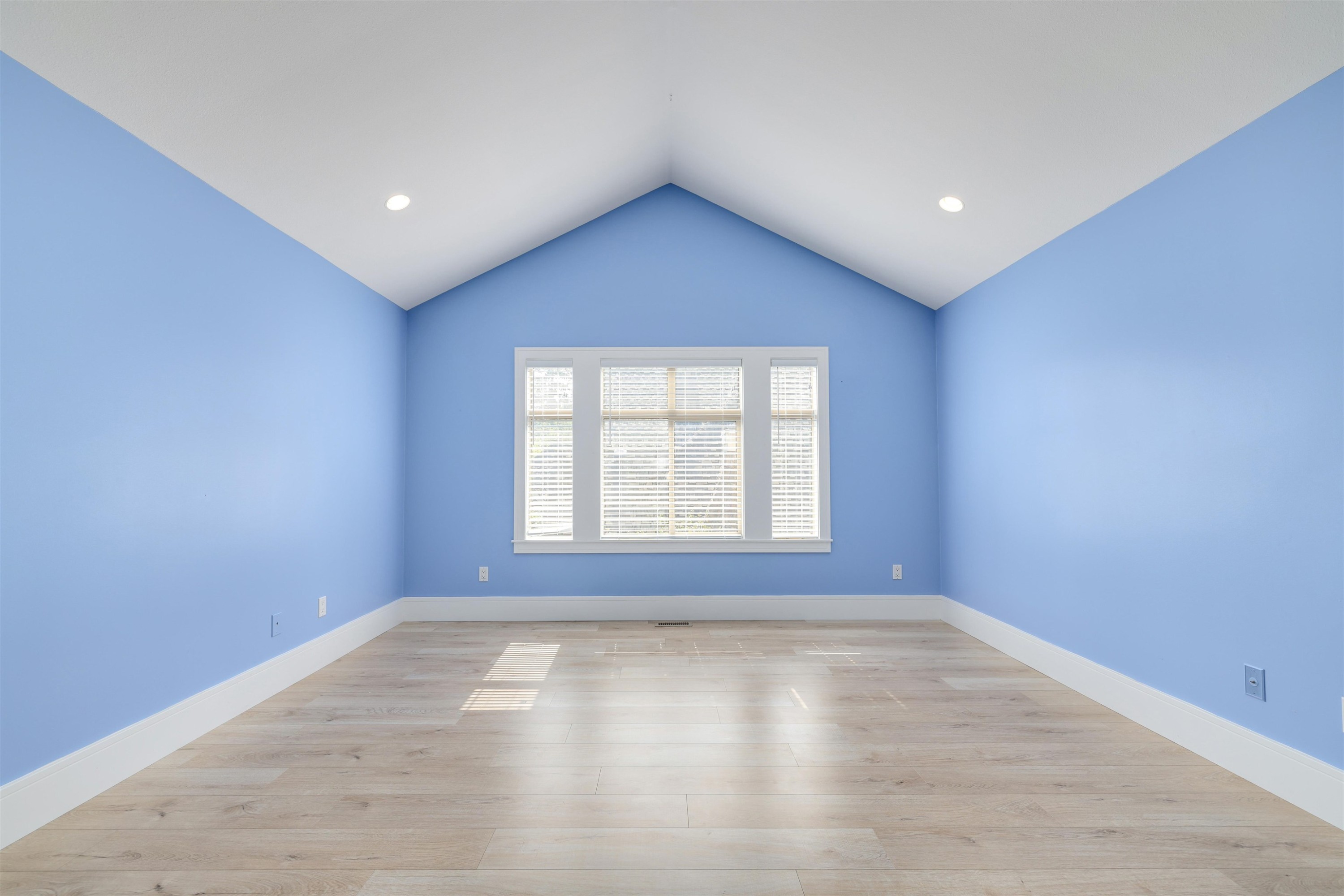 









2323


133

Street,
Surrey,




BC
V4A 9T7

