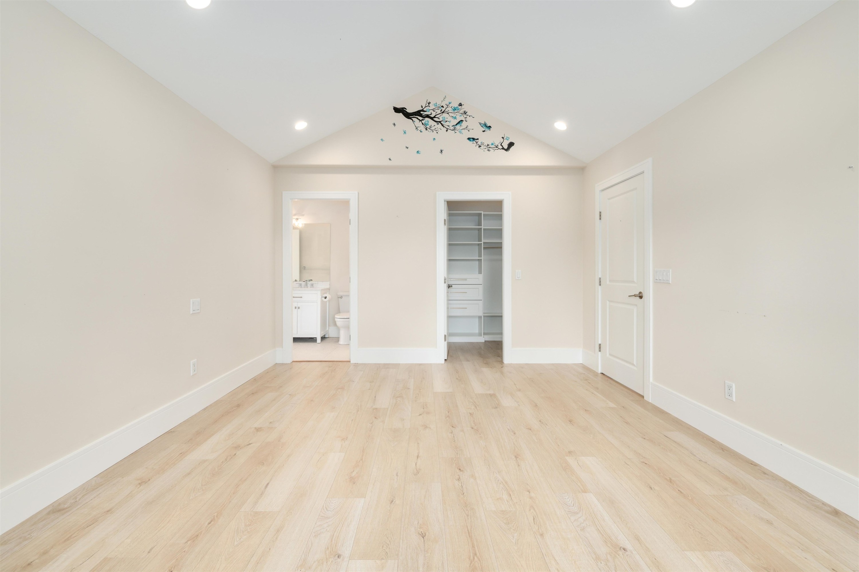 









2323


133

Street,
Surrey,




BC
V4A 9T7

