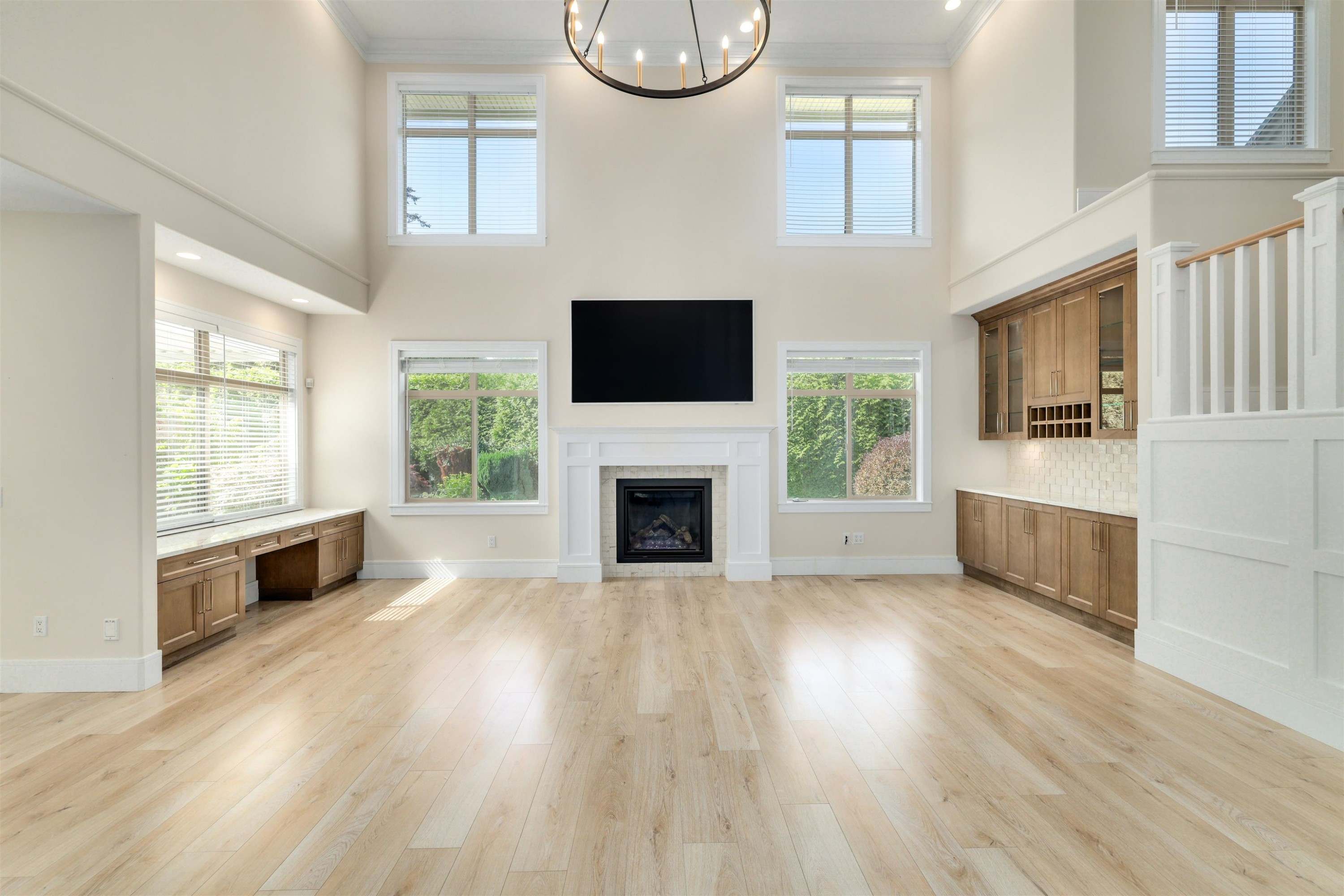 









2323


133

Street,
Surrey,




BC
V4A 9T7


