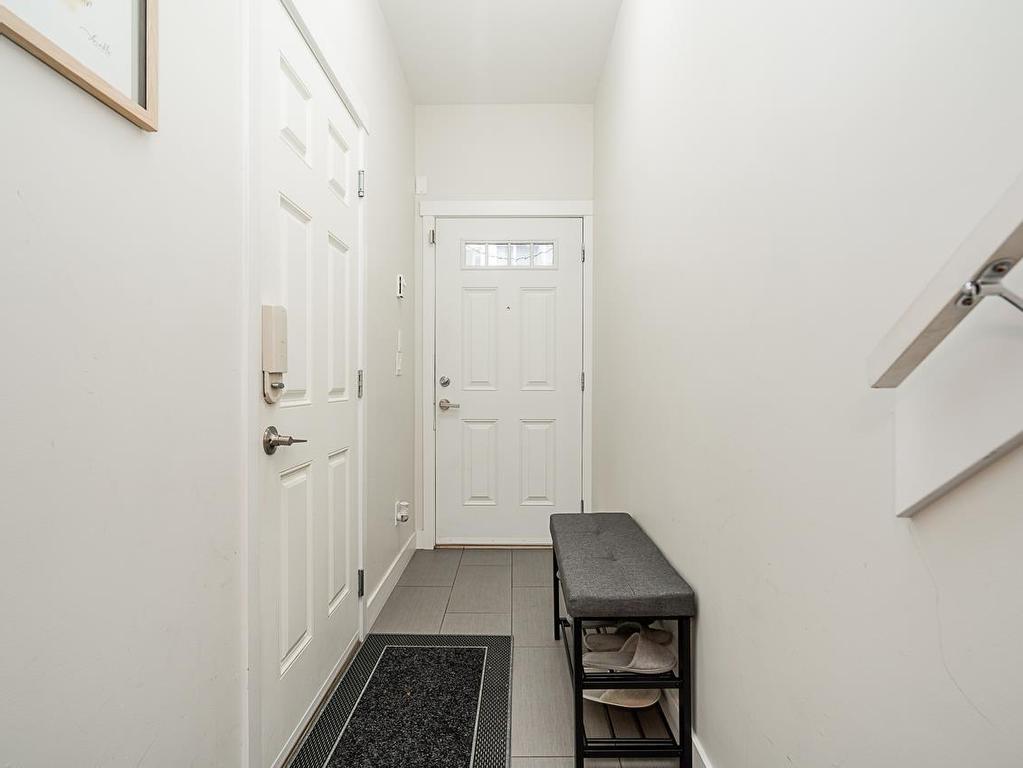 









2955


156

Avenue, 37,
Surrey,




BC
V3Z 2W8

