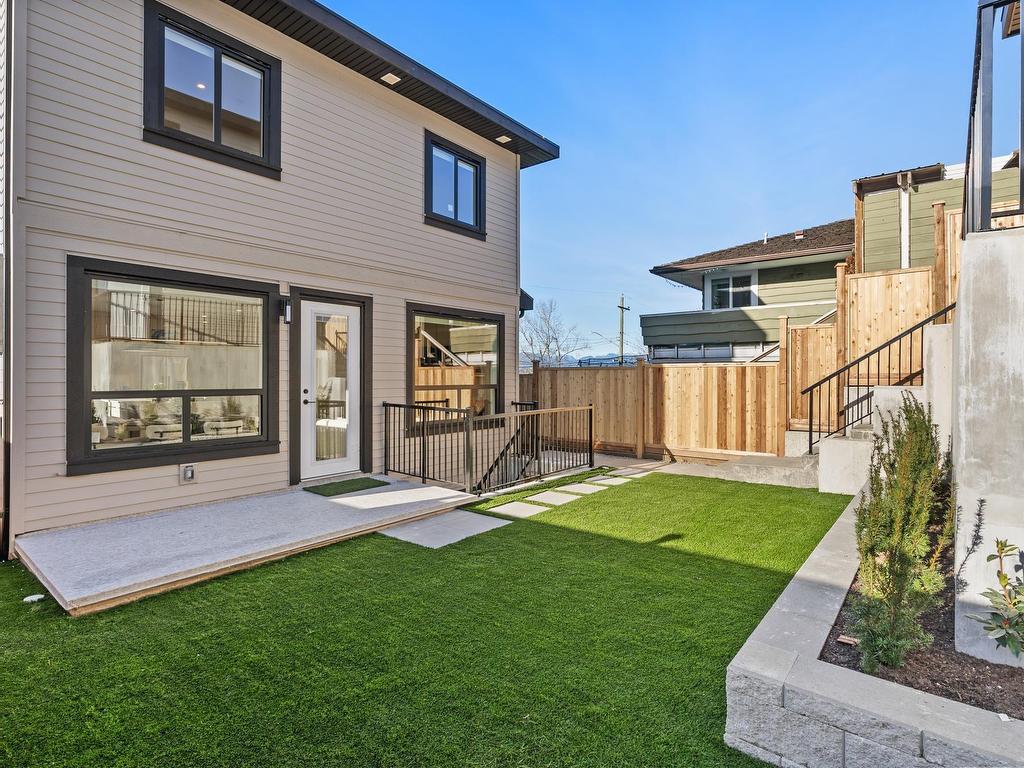 









9328


Ebor

Road,
Delta,




BC
V4C 4R3

