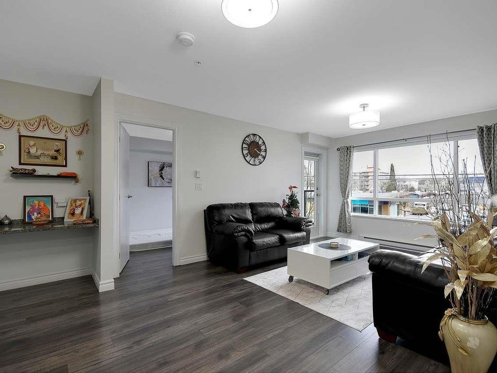 









7511


120

Street, 215,
Delta,




BC
V4C 0C1

