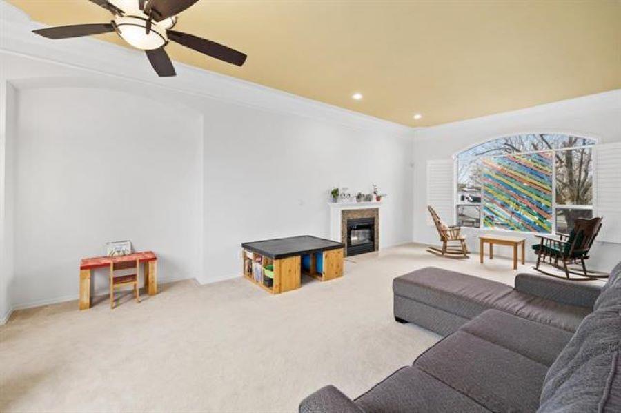 









14247


86

Avenue,
Surrey,




BC
V3W 0S6

