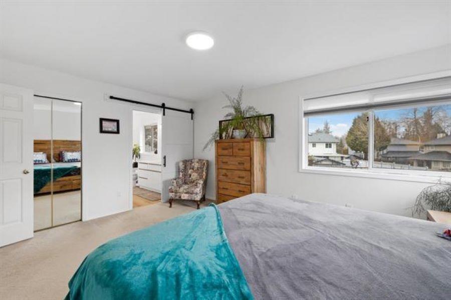 









14247


86

Avenue,
Surrey,




BC
V3W 0S6

