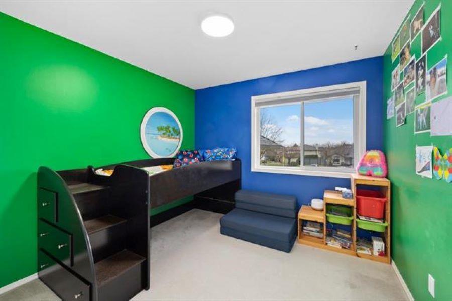 









14247


86

Avenue,
Surrey,




BC
V3W 0S6

