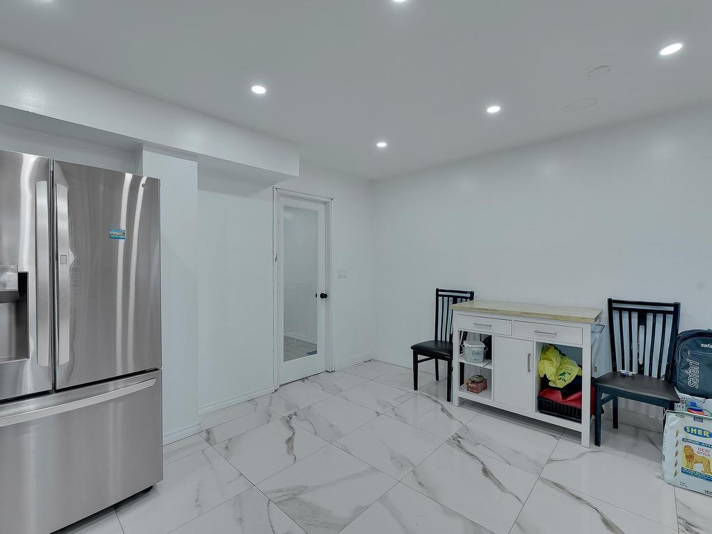 









12889


63a

Avenue,
Surrey,




BC
V3X 1S4

