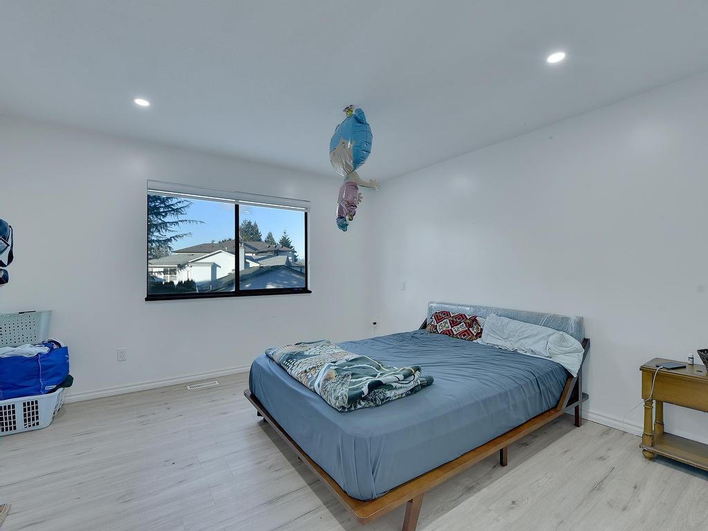









12889


63a

Avenue,
Surrey,




BC
V3X 1S4

