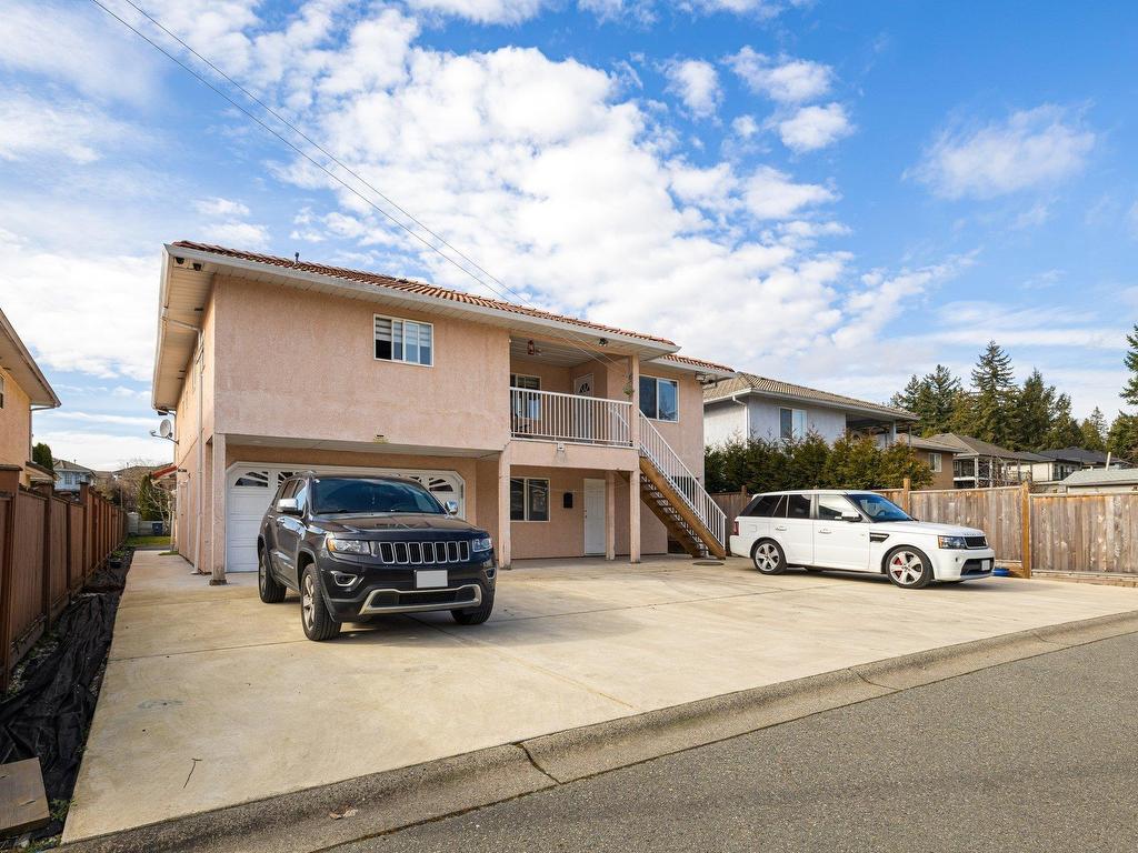 









9638


131

Street,
Surrey,




BC
V3T 3P3

